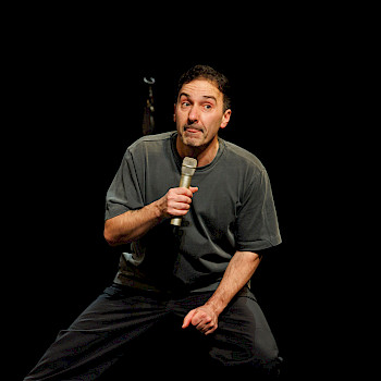 Ronald Goedemondt – Mijn Lieve Achterdocht — theater in Terneuzen